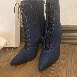 Meet your Posher, Reahan